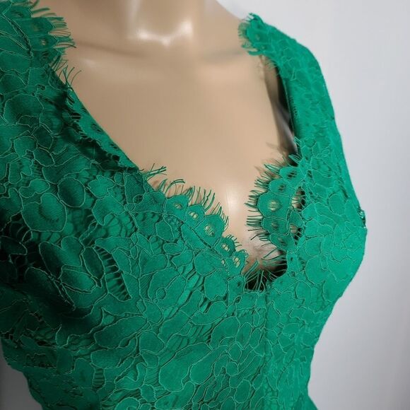 Cure Green Hi-low Lace Women's Dress - Picture 8 of 8